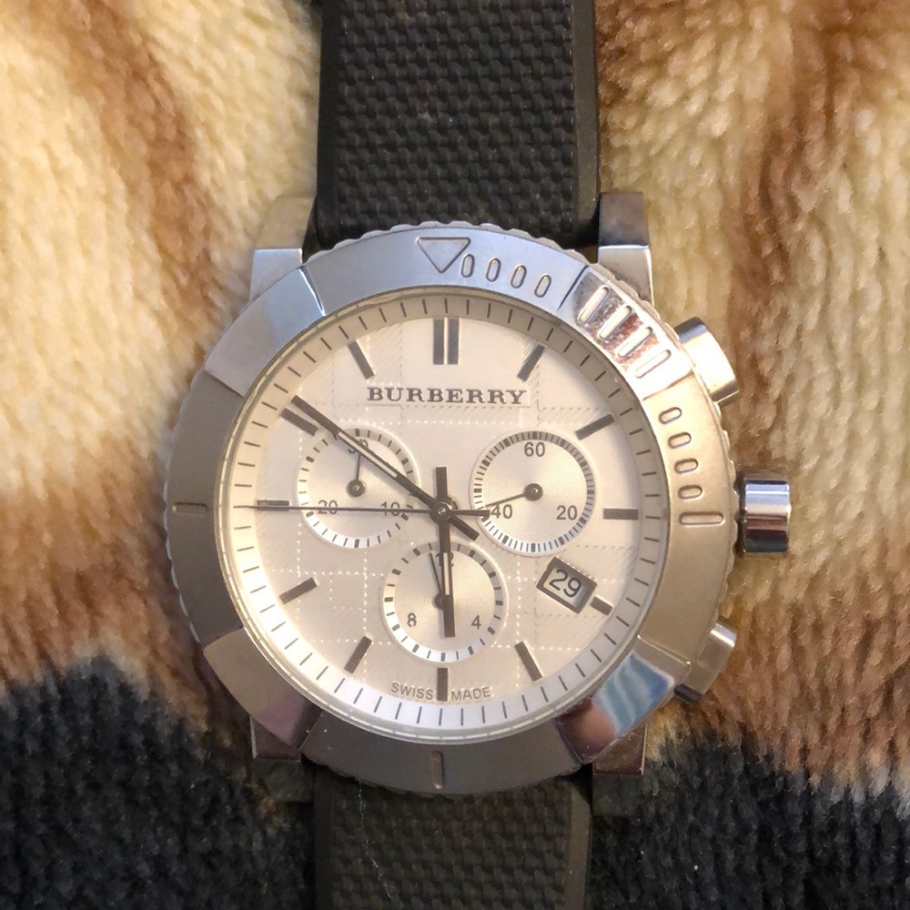 Men authentic watch